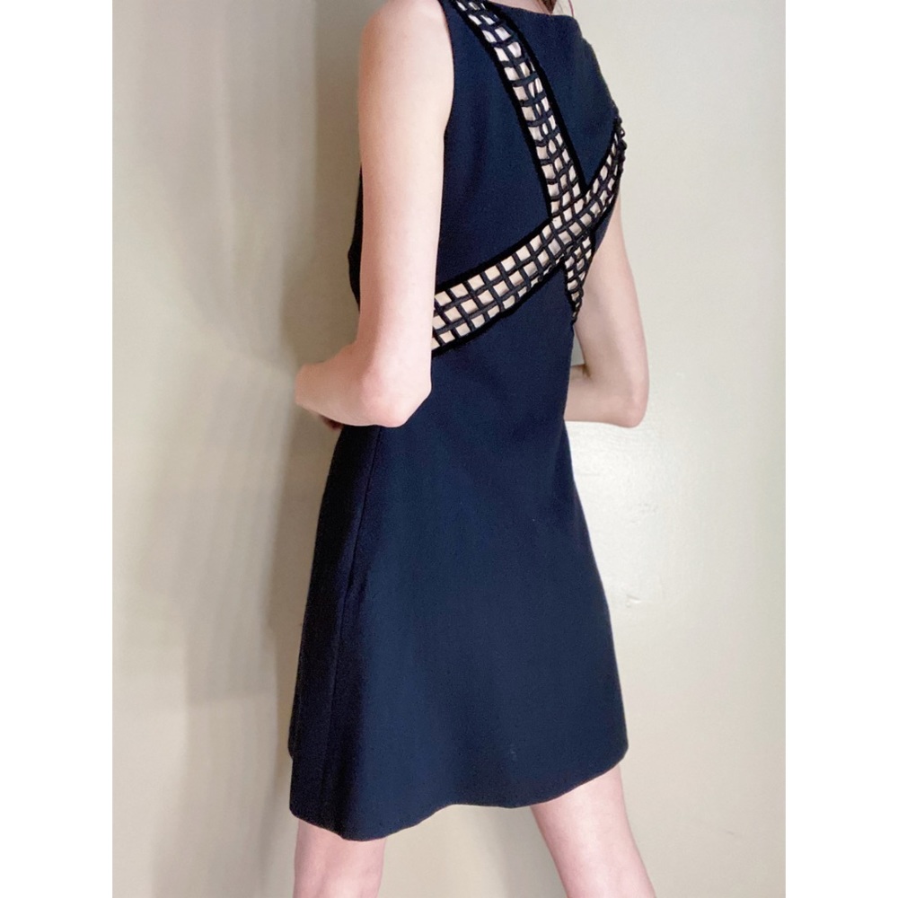 Vintage Carolina Herrera reversible dress - Picture 2 of 15